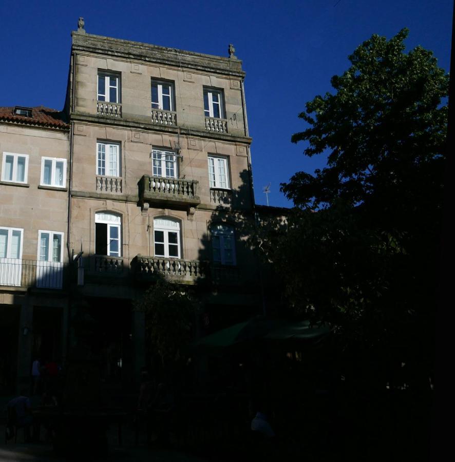 Excelentes Vistas En La Plaza De La Verdura Pontevedra Zewnętrze zdjęcie